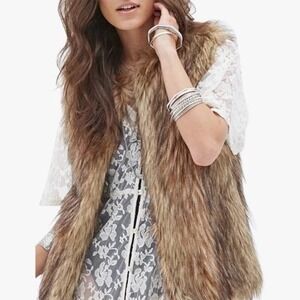 J Jill Faux Fur Vest Women Medium Brown Collar Open Front Luxury Warm Outerwear‎